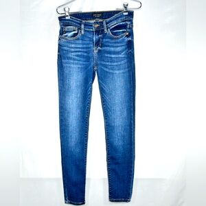 Judy Blue Women's Skinny Jeans - Blue